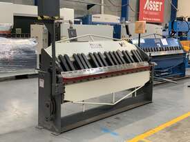 Just in Late Model ASSET 2500mm x 2mm Manual Panbrake Folder High Box Folding & Digital Angle  - picture0' - Click to enlarge