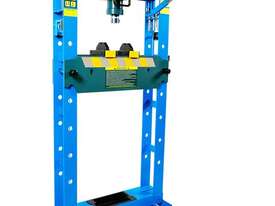 Tradequip TQPro PROSHPR30TA Air/Hydraulic Press 30,000kg - picture0' - Click to enlarge