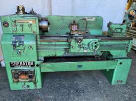 Sheraton Defiance Lathe, 400mm swing x 1160mm centres - picture0' - Click to enlarge