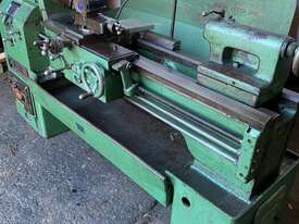 Sheraton Defiance Lathe, 400mm swing x 1160mm centres - picture2' - Click to enlarge
