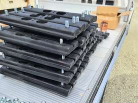 RUBBER PADS TO SUIT YANMAR VIO50-6 - picture0' - Click to enlarge