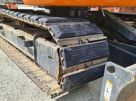 RUBBER PADS TO SUIT YANMAR VIO50-6 - picture2' - Click to enlarge