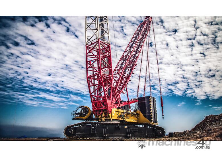 caption SANY SCC7000A Lattice Crawler Cranes