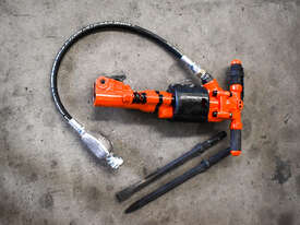 40lb Jackhammer | 1 Chisel included - Hire - picture0' - Click to enlarge