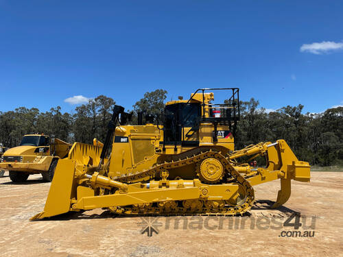 Caterpillar D9T Std Tracked-Dozer Dozer