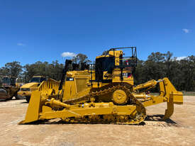 Caterpillar D9T Std Tracked-Dozer Dozer - picture1' - Click to enlarge