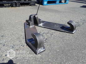 WELD ON EURO HITCH (UNUSED) - picture0' - Click to enlarge