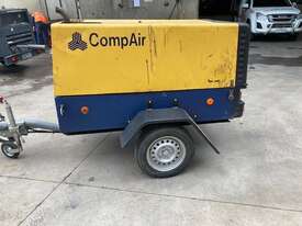 2005 Comp Air C30 - 106cfm Towable Diesel Air Compressor - picture0' - Click to enlarge