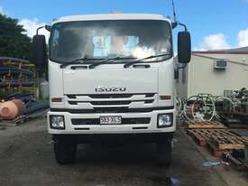 ISUZU FTS 139-240 4X4 Truck w UNIC Crane  - picture1' - Click to enlarge