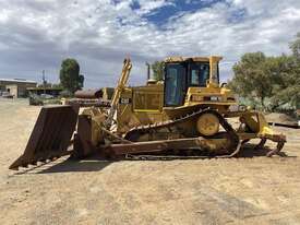 Caterpillar D6H - picture2' - Click to enlarge