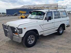 Toyota Land Cruiser - picture2' - Click to enlarge