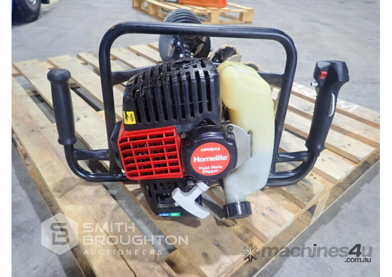 Used HOMELITE HPHD43 PETROL POST HOLE DIGGER 2 X AUGERS 3PL Tractor
