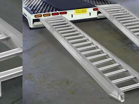 SUREWELD 4.5T LOADING RAMPS 7/4536R RUBBER SERIES - picture0' - Click to enlarge
