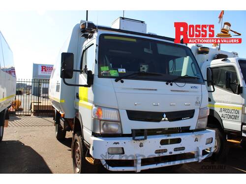 MITSUBISHI FUSO CANTER WARRIOR BUS