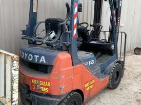 2015 Toyota 1.8T LPG Counterbalance Forklift - picture1' - Click to enlarge