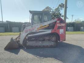 Takeuchi TL250 - picture2' - Click to enlarge