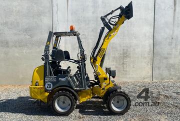 Wacker Neuson WL20 Mini Loader (Ex Demo)