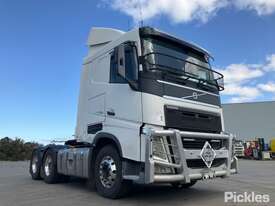 2015 Volvo FH13 - picture0' - Click to enlarge