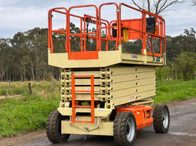 JLG 4069LE Scissor Lift Access & Height Safety - picture0' - Click to enlarge