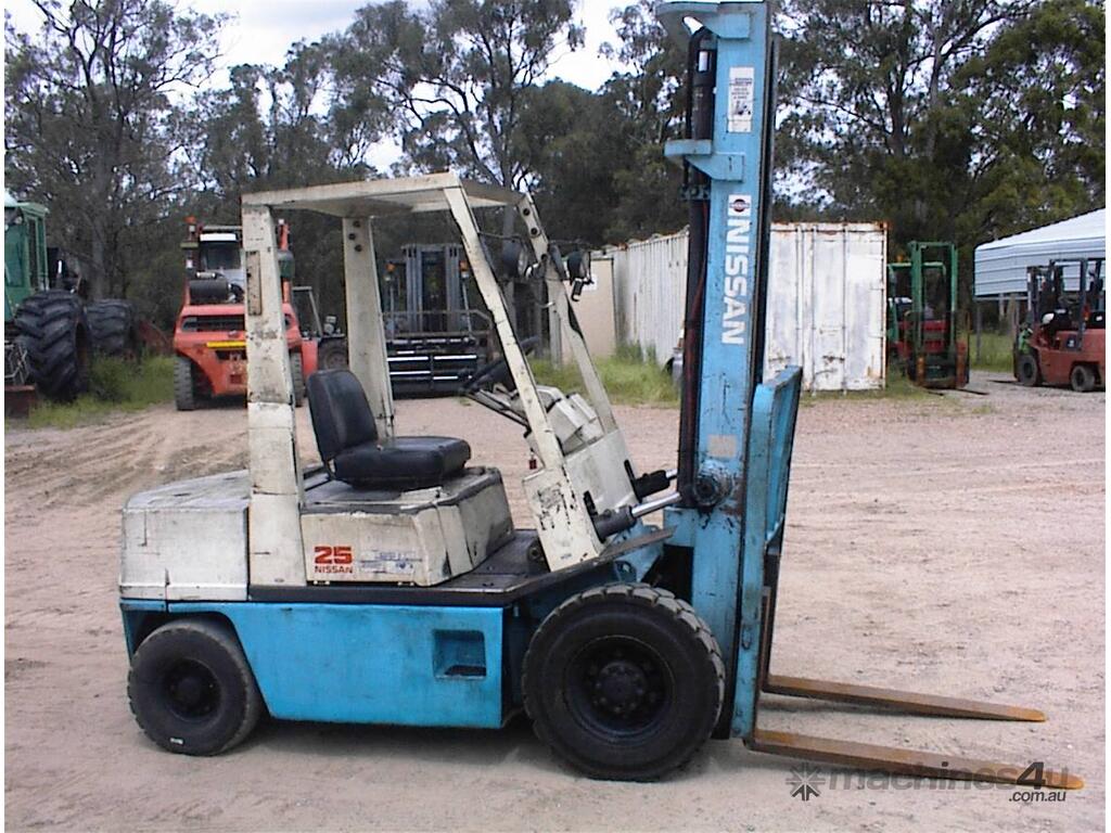 Used Nissan EH02A25U Counterbalance Forklifts in , Listed on Machines4u