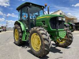 John Deere 5083E - picture0' - Click to enlarge