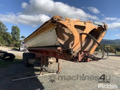 2001 Azmeb Global Trailers Road Train Tri Axle Side Tipper