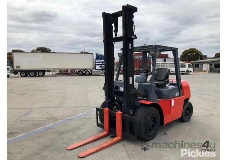 Used tcm FD40T-9 Counterbalance Forklift in , - Listed on Machines4u