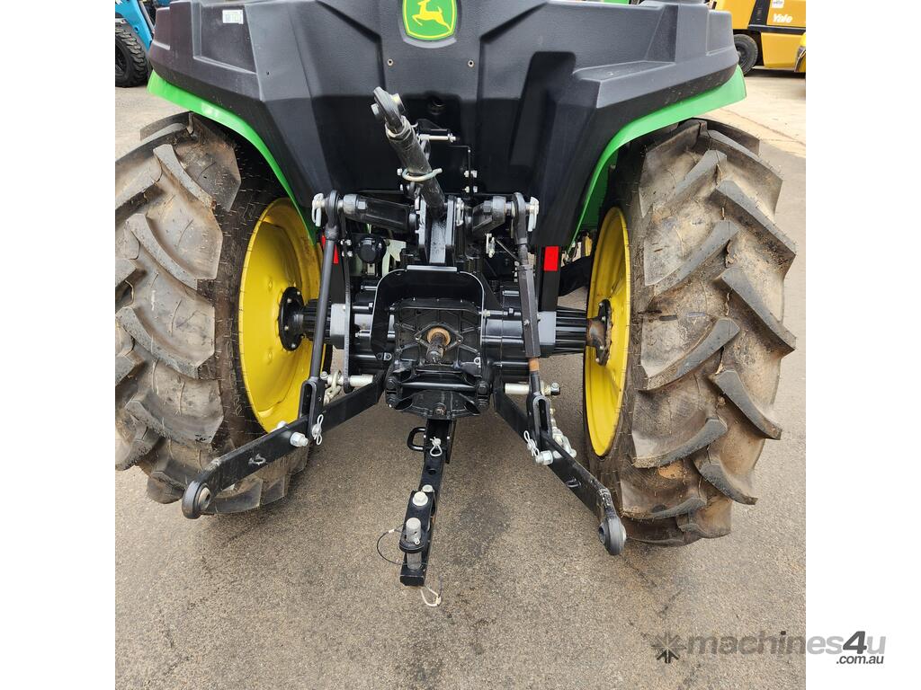 New 2021 John Deere 3038E LOADER Tractors in GRIFFITH, NSW