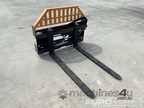 Hydraulic Adjustable Forks to suit Skidsteer Loade