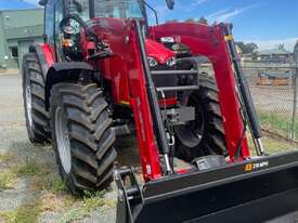 Massey Ferguson 6712 Tractor c/w Loader - picture1' - Click to enlarge