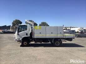 2014 Isuzu NPS 65-155 - picture2' - Click to enlarge