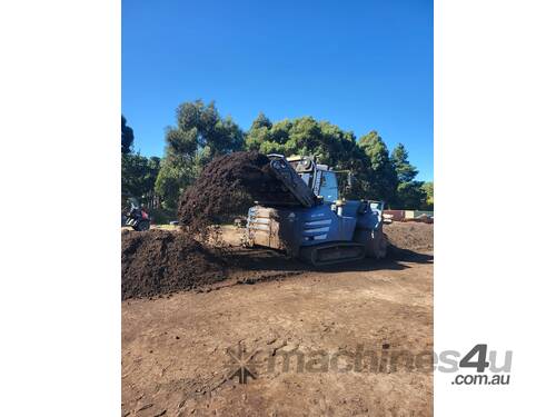 Compost Windrow Turner