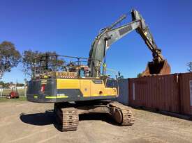 Volvo EC300DL Excavator - picture1' - Click to enlarge