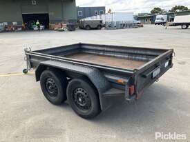 Trailers Only Tandem Axle Box Trailer - picture2' - Click to enlarge