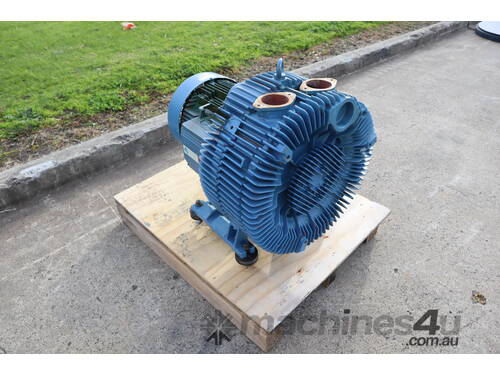 caption High Pressure Side Channel Blower Vacuum Pump - 11kw - Siemens Nash Elmo