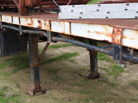 TRI AXLE FLAT TOP SEMI TRAILER - picture0' - Click to enlarge