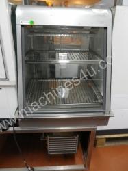 caption IFM SHC00363 Used Cake Display