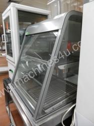 caption IFM SHC00363 Used Cake Display