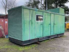 Generator enclosure - picture2' - Click to enlarge