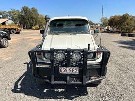 2003 TOYOTA LANDCRUISER UTE - picture0' - Click to enlarge