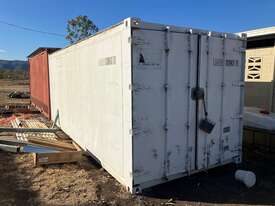 20' SHIPPING CONTAINER - picture0' - Click to enlarge