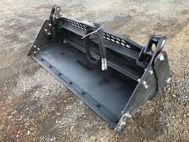 Unused 4 in 1 Bucket - To Suit Skid Steer - picture0' - Click to enlarge