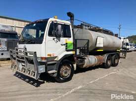 1993 Nissan UD CW450 Bitumen Truck - picture1' - Click to enlarge