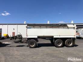 2015 Sloane Built Three Axle Dog Trailer Tri Axle Dog Trailer - picture1' - Click to enlarge