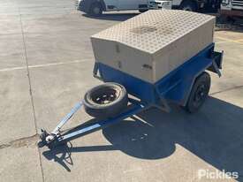 Unbranded Single Axle Box Trailer - picture1' - Click to enlarge