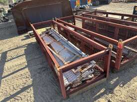 1 x Steel Cage and Contents - picture0' - Click to enlarge