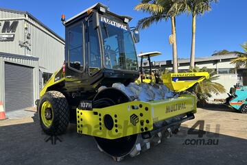   Multipac 107H 7.5T Single Drum roller