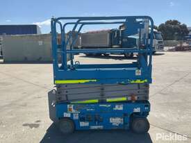 2015 Genie GS 1932 Scissor Lift - picture2' - Click to enlarge