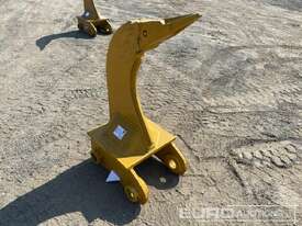 Unused Ripper to suit Komatsu PC200 - picture0' - Click to enlarge