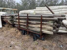 Quantity Koppers Round Posts - picture0' - Click to enlarge